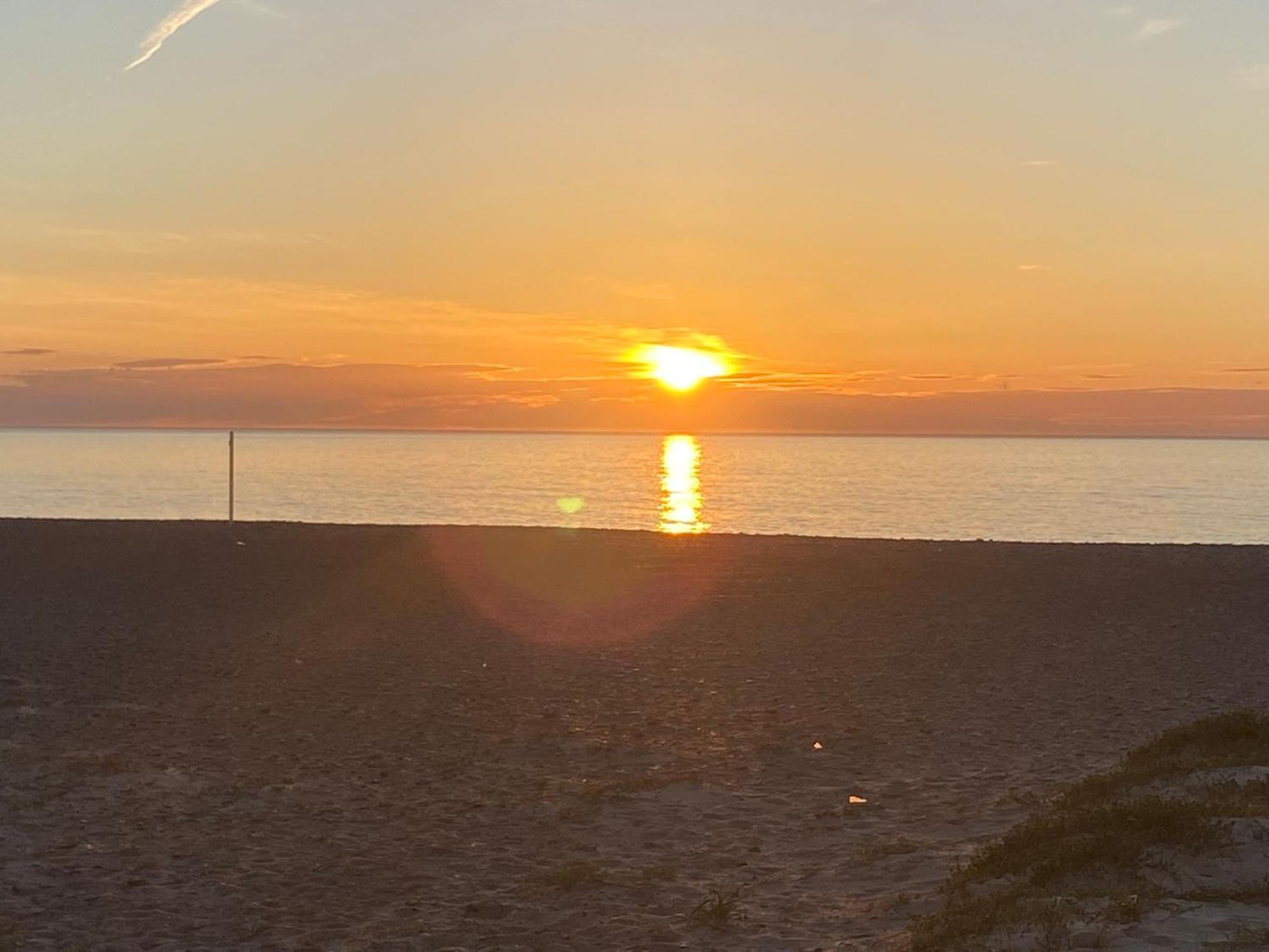 Primera Linea De Playa, Villa Conchita, Con Salida Al Mar Sagunto Eksteriør billede