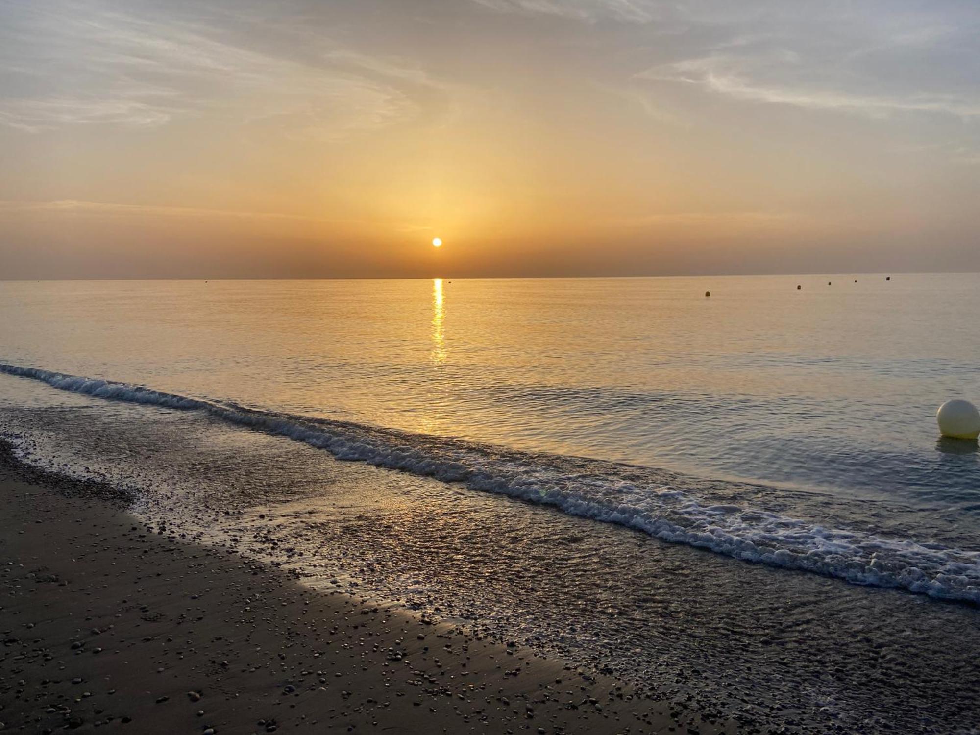 Primera Linea De Playa, Villa Conchita, Con Salida Al Mar Sagunto Eksteriør billede